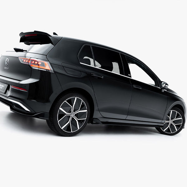 VW - Golf MK8 Facelift: Maxton Side Skirts