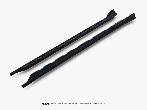 VW - Golf MK8 Facelift: Maxton Side Skirts