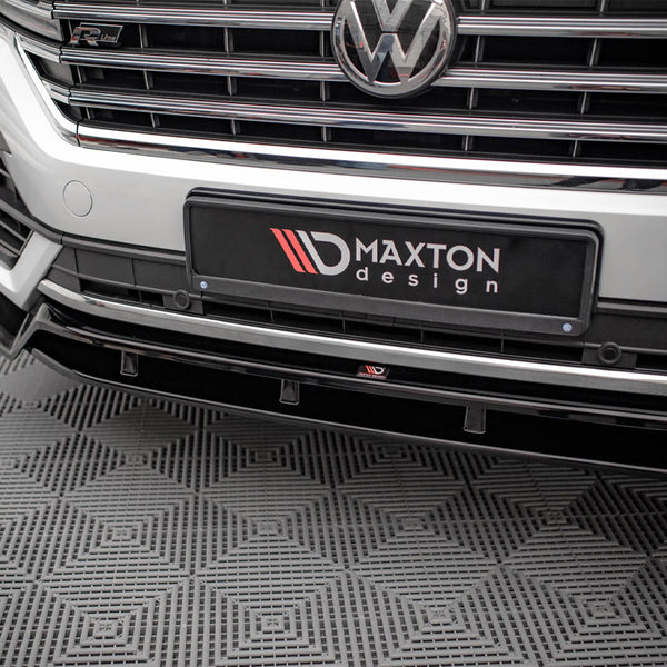 VW - Touareg R Line MK3: Maxton Full Body Kit
