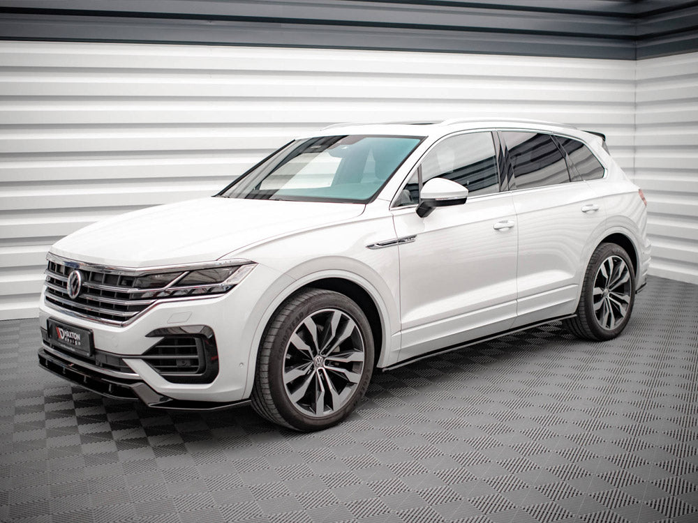 VW - Touareg R Line MK3: Maxton Full Body Kit