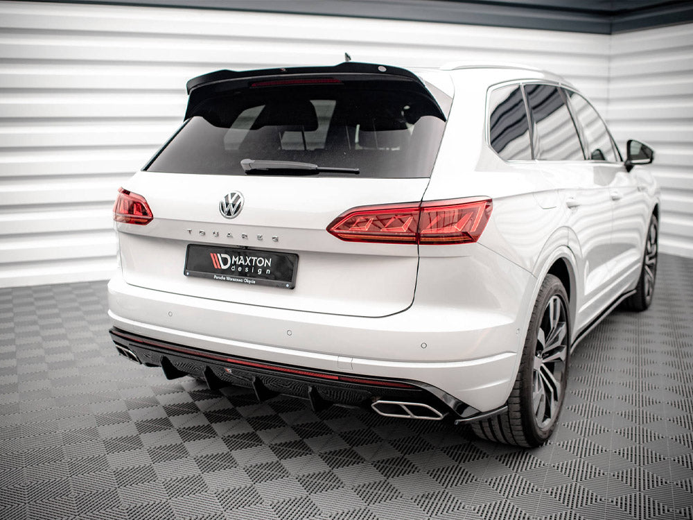 VW - Touareg R Line MK3: Maxton Full Body Kit