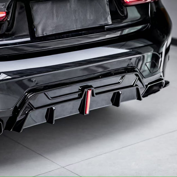 3 Series - G20 Facelift: Gloss Black LED Body Kit 22+