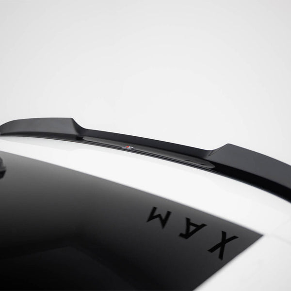 VW - Golf GTI / GTE / GTD / R Line / R MK8: Maxton Spoiler V2