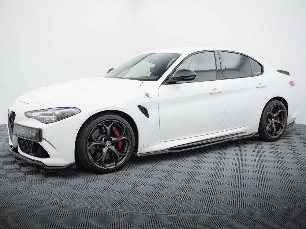 Alfa Romeo Giulia Quadrifoglio Side Skirts Gloss Black Maxton