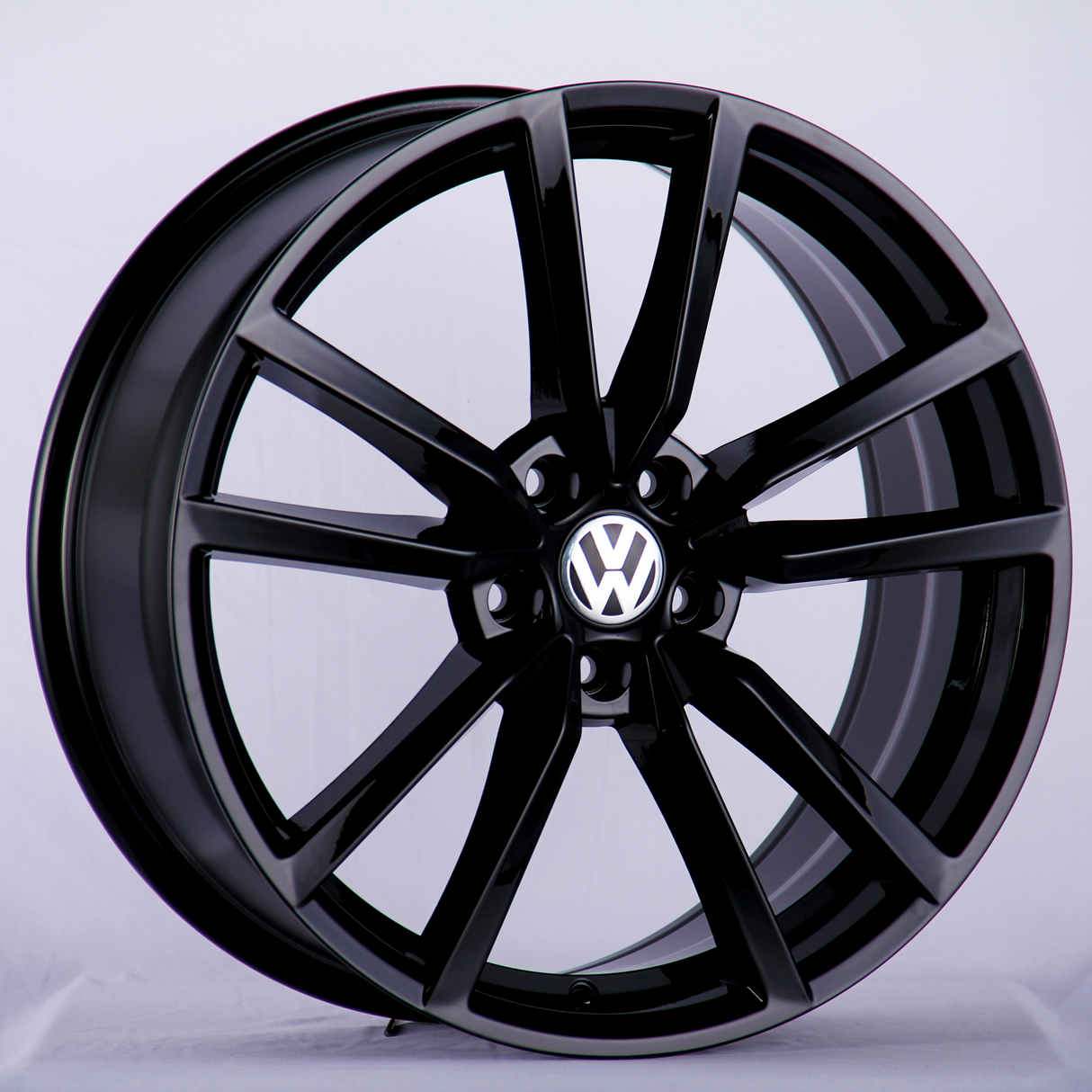 Golf - MK7/MK7.5: 19" Gloss Black Pretoria Style Alloy Wheels 13-20