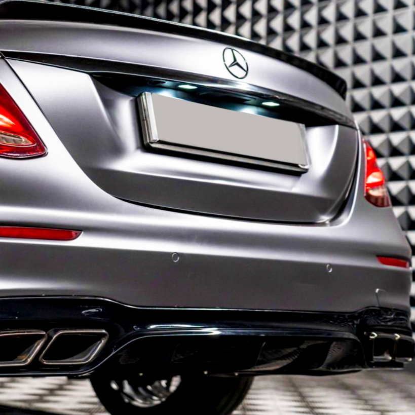 E Class - W213 Saloon: Black Rear Diffuser 16-20