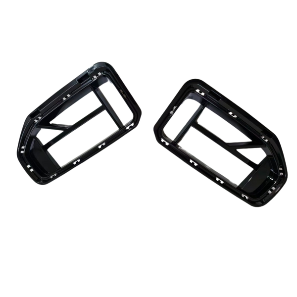 M2 - G87: Gloss Black CS1 Style Front Grill 23+