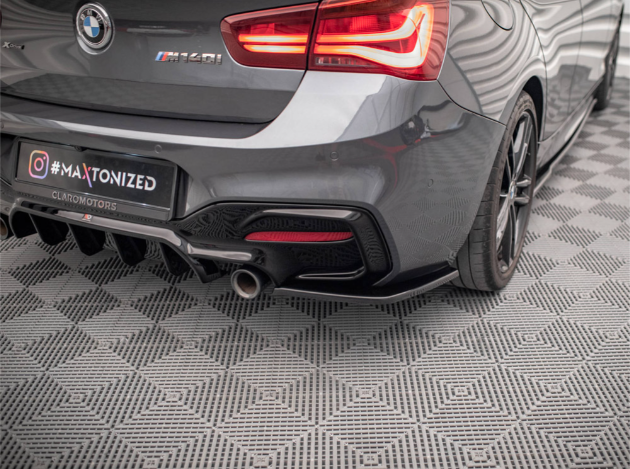 1 Series - F20/F21 Facelift: Gloss Black Maxton Rear Side Splitters 15-19