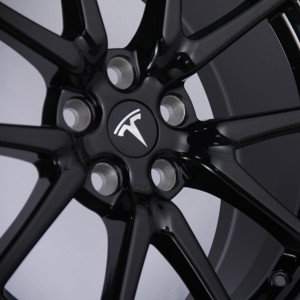 Tesla - Model 3/Model Y: 18" Performance Style Alloy Wheels