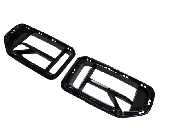 M2 - G87: Gloss Black CS1 Style Front Grill 23+
