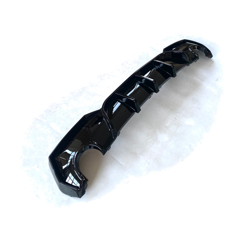 4 series g22 gloss black rear diffuser 21