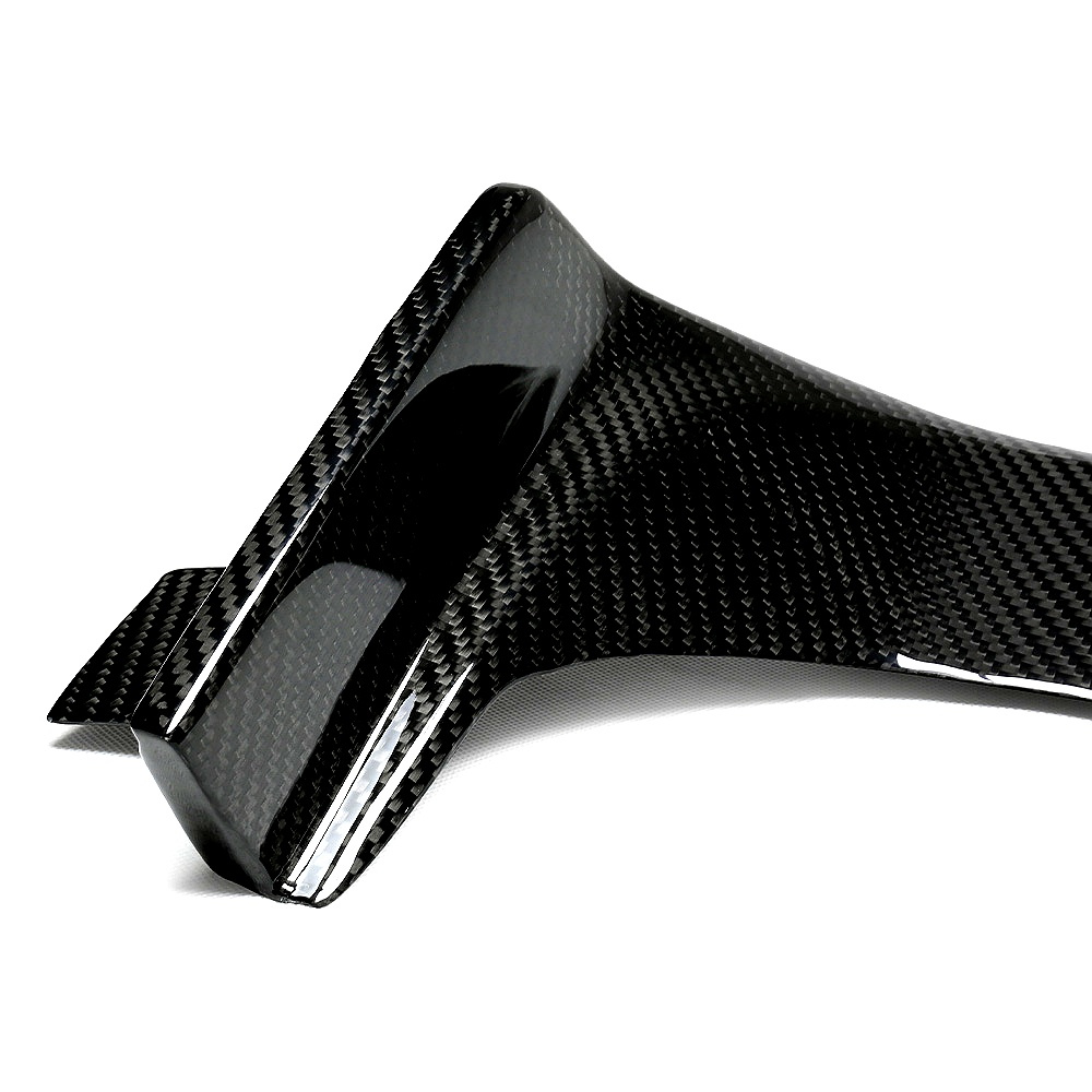 M3 M4 - F80/F82/F83: Dry Pre-Preg Carbon Fibre V Style Rear Diffuser 14-20