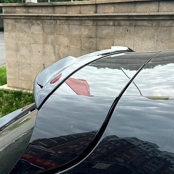 Porsche - Macan: Gloss Black Roof Spoiler 15-21