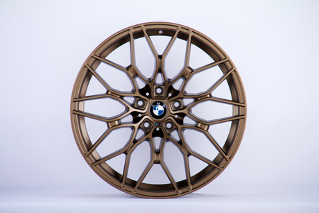 2 Series - G42: 18" Bronze 1000M Style Alloy Wheels 22+
