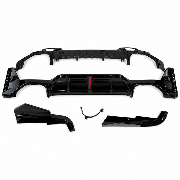 3 Series - G20 Facelift: Gloss Black LED Rear Diffuser with Tips 23+