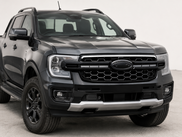 Ranger - T9: Gloss Black V1 Style Grill with LED 22+