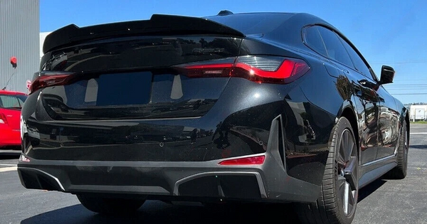 4 Series - G26: Gloss Black PSM Style Spoiler 21+