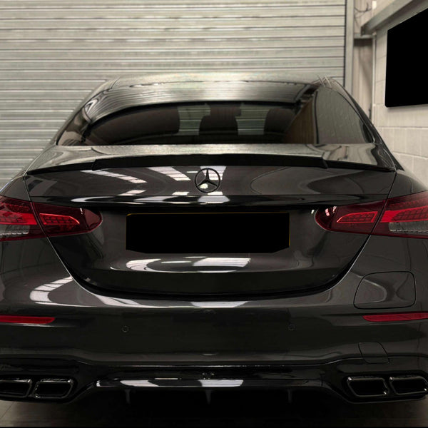 E Class - W213 Facelift: Gloss Black Spoiler AMG Style 21-23