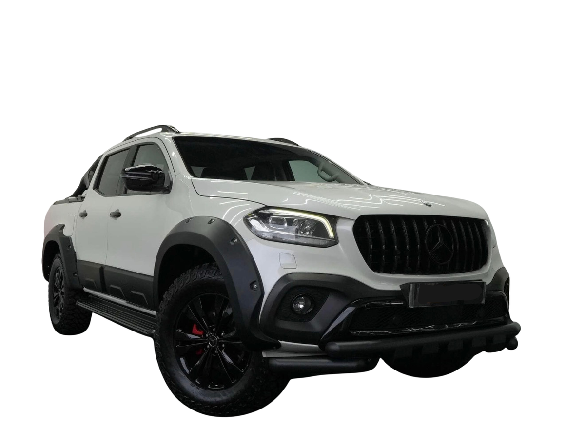 X Class - BR 470: 2 Piece Black Nudge Bar Bull Bar 15-22