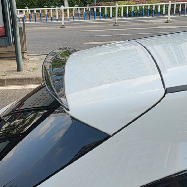 CLA - X118 Estate: Gloss Black AMG Style Roof Spoiler 19-23