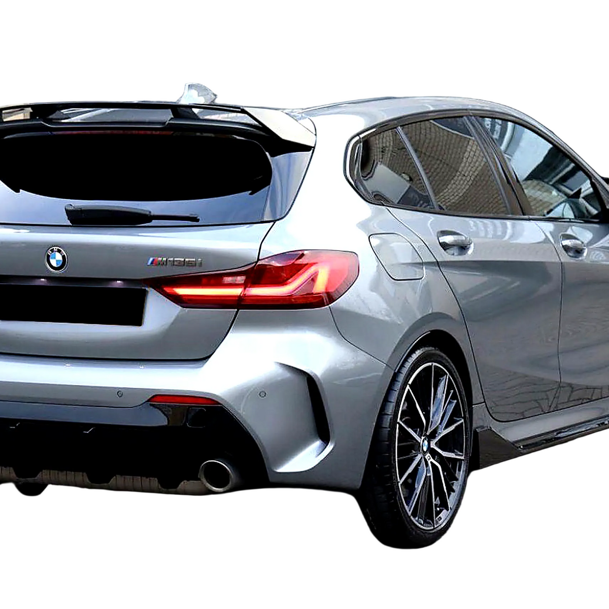 1 Series - F40: Gloss Black Performance Body Kit 20-24