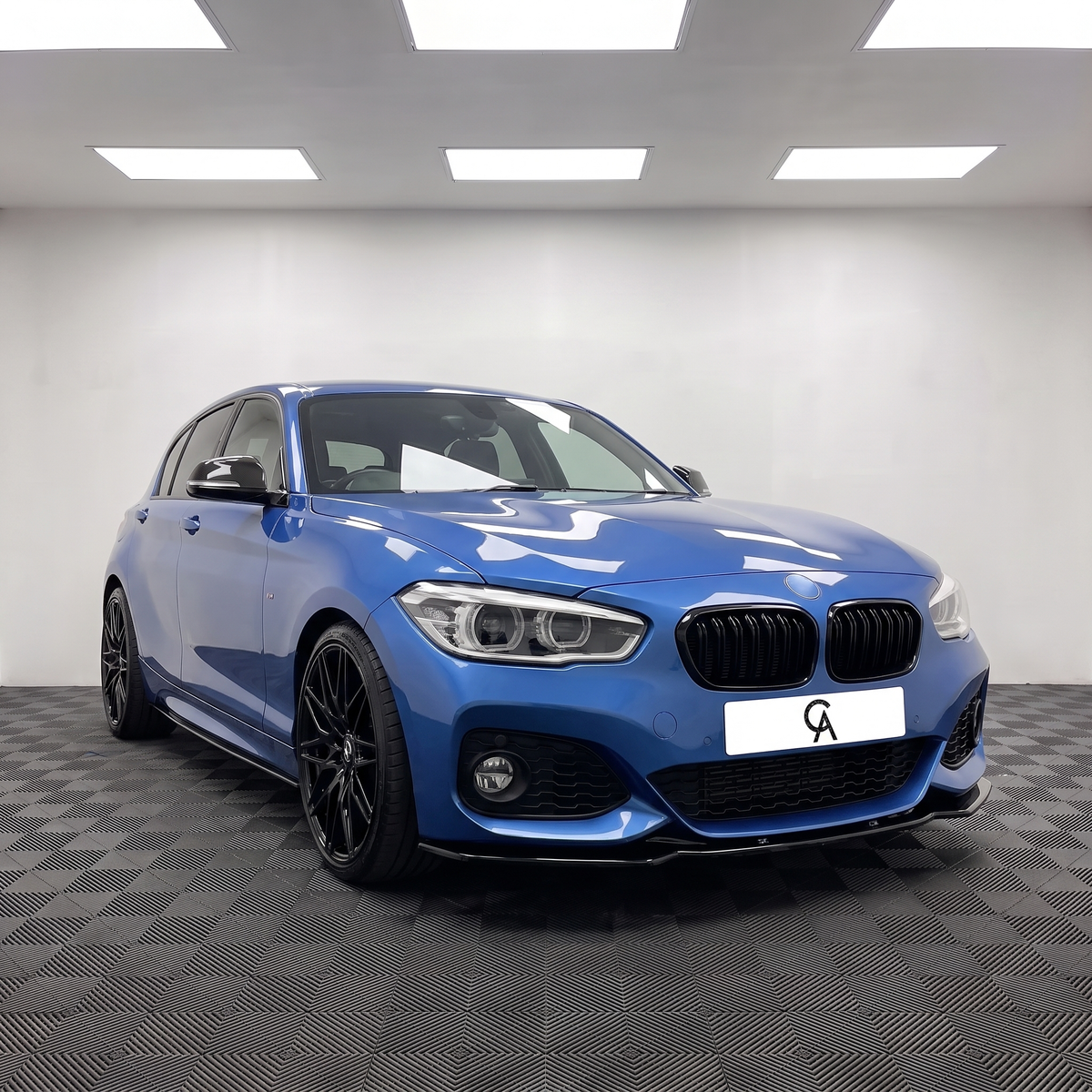 1 Series - F20/F21 Facelift: Gloss Black VC1 Style Splitter 15-19