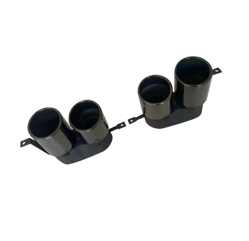 3 Series - G20/G21 Pre-Facelift: Gloss Black Competition Style Diffuser with Exhaust Tip 19-22