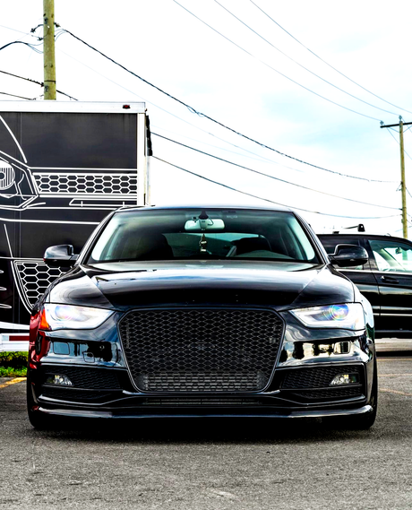 A4 - B8.5 Facelift: Gloss Black Badgeless Honeycomb Style Grill 12-14