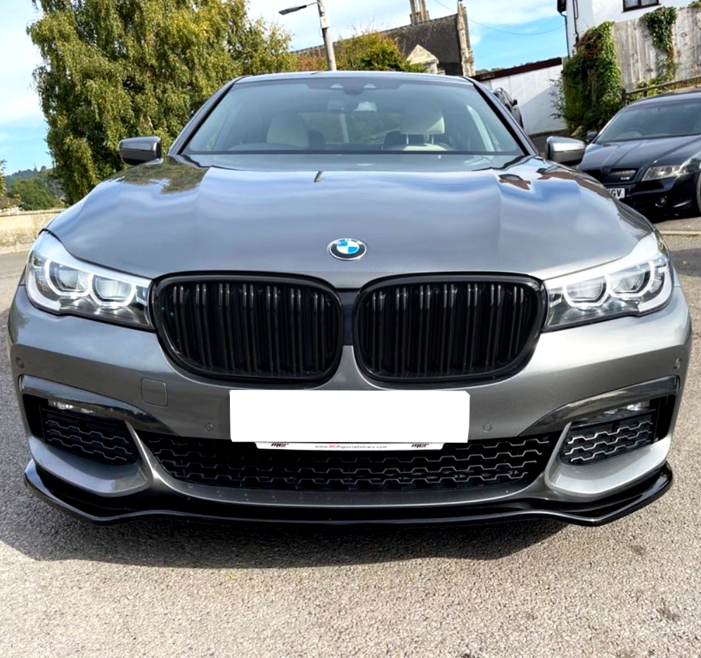 7 Series - G11: Gloss Black Double Slat Grill 16-19