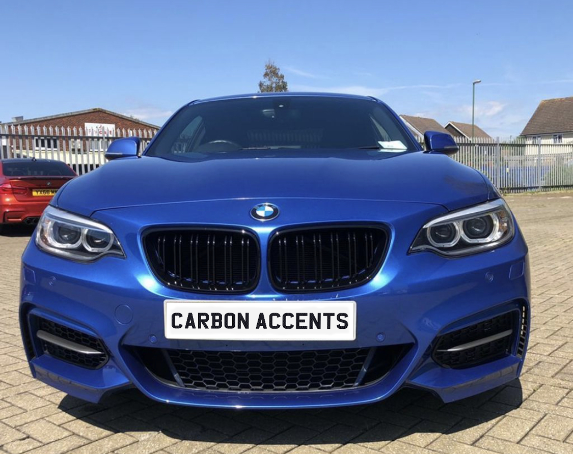 2 Series - F22/F23/F87: Gloss Black Grill Two Slate - Carbon Accents