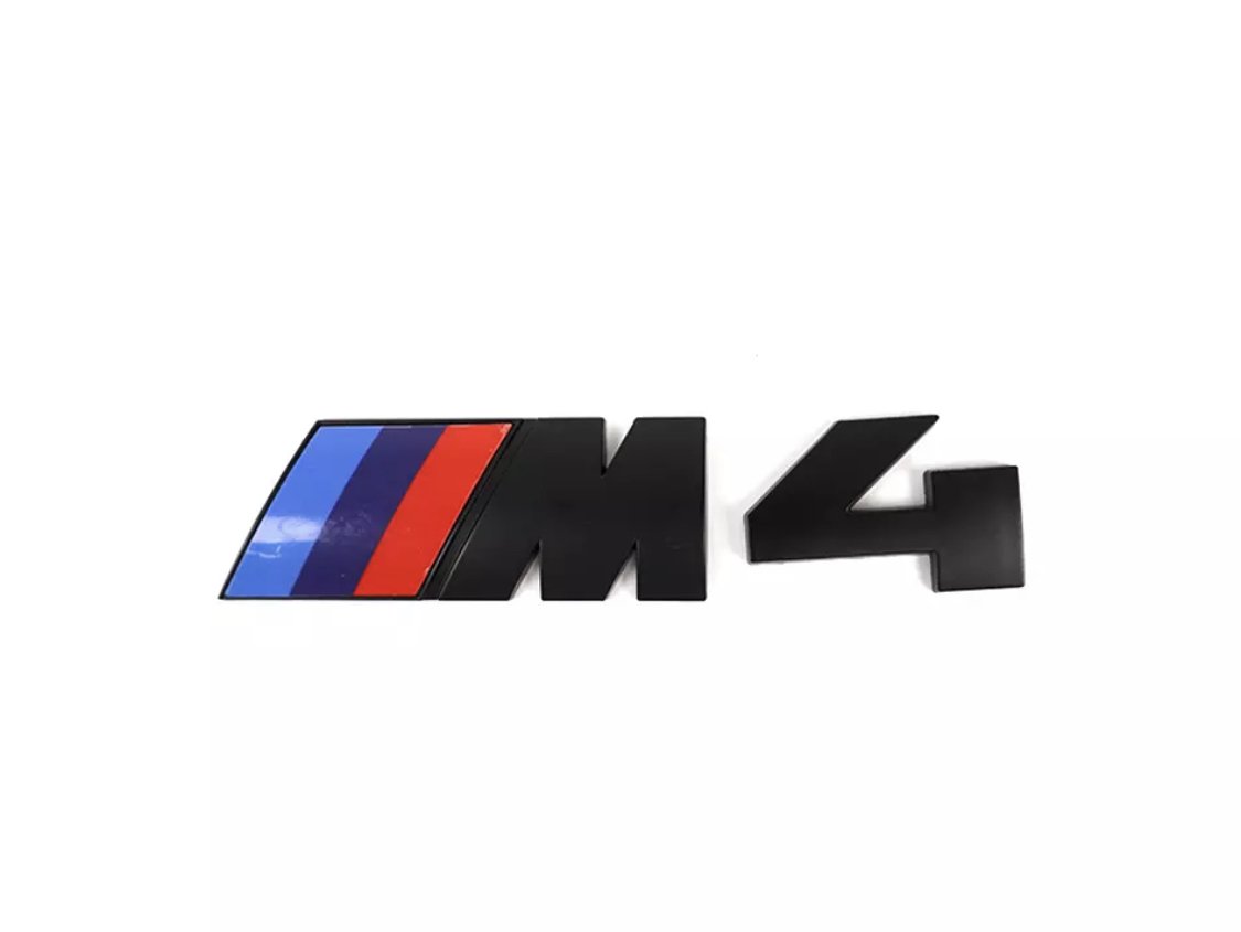BMW - M4: Black Rear Badge - Carbon Accents