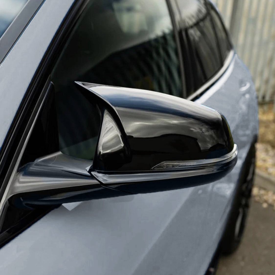 1 Series - F40: Gloss Black M Style Mirror Covers - Carbon Accents